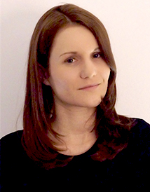 Porträt von Manuela Rieger-Bayer