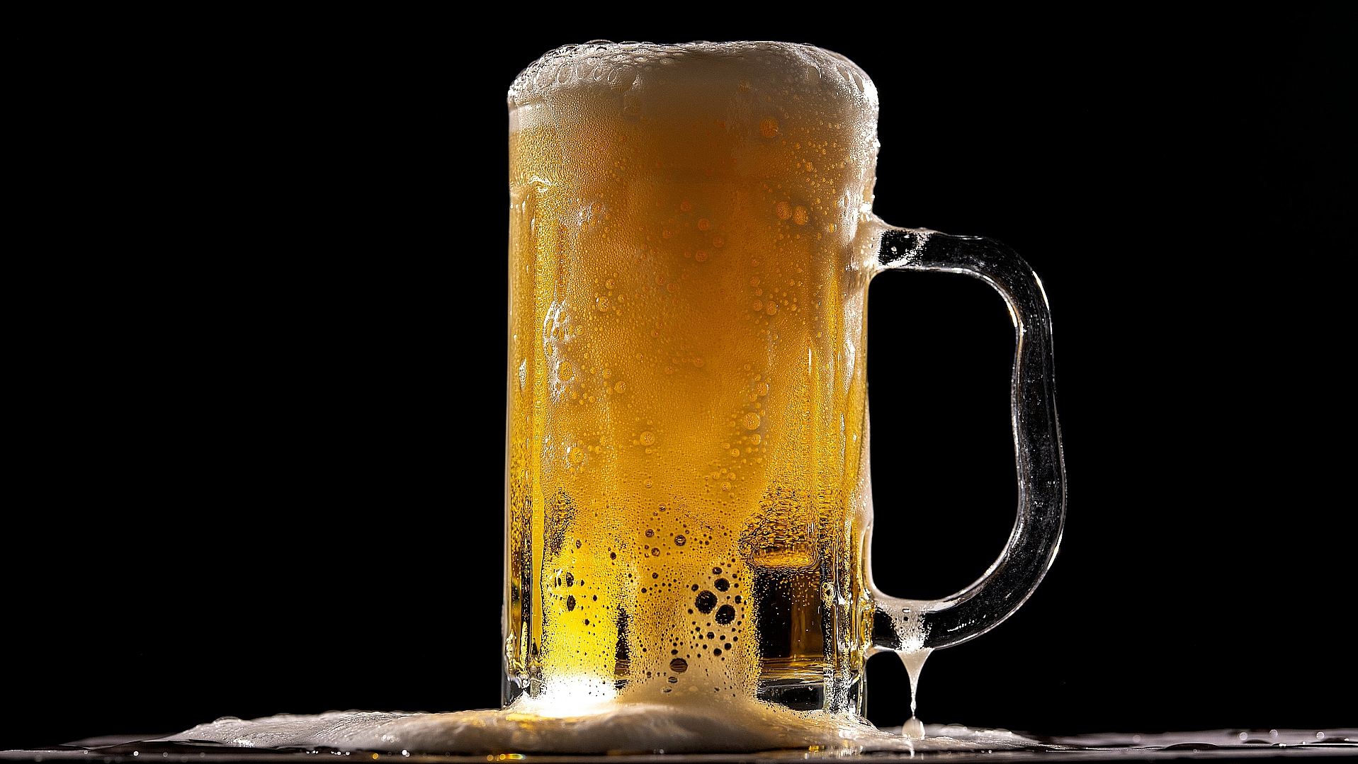 Foto eines vollen Bierkrugs